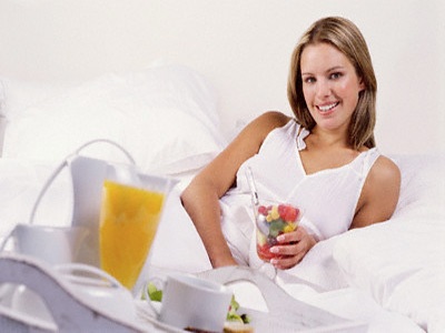 Một ly nước quả sau khi “yêu” tốt hơn cho nữ giới  - 1