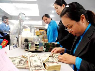 Chuyển dần tín dụng ngoại tệ sang quan hệ mua - bán - 1 Chuyển dần tín dụng ngoại tệ sang quan hệ mua - bán - 1
