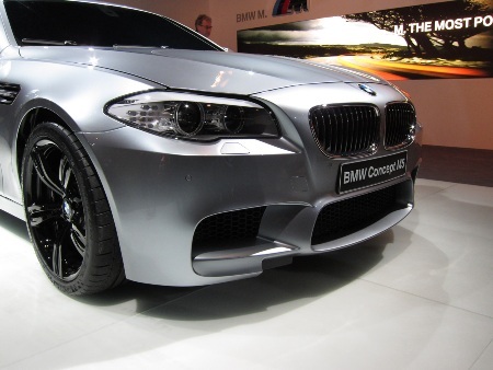 Cận cảnh BMW M5 phiên bản 2012 Concept - 2