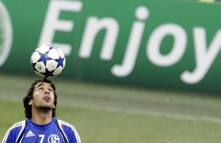 “Chúa nhẫn” Raul tuyên bố sẽ bắn hạ Inter - 1