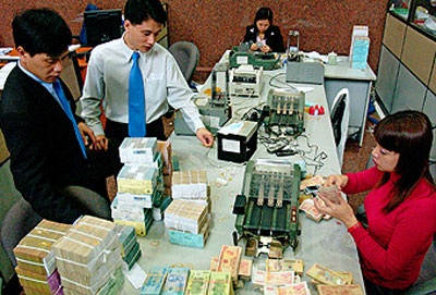 Thanh khoản ngân hàng: Dè chừng các khoảng trống…   - 1