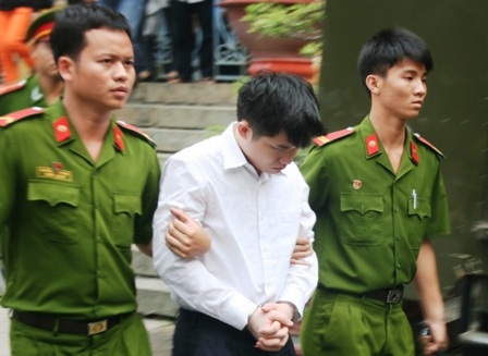 Hung thủ giết Phó Bí thư quận Phú Nhuận bị đề nghị tử hình - 2 Hung thủ giết Phó Bí thư quận Phú Nhuận bị đề nghị tử hình - 2