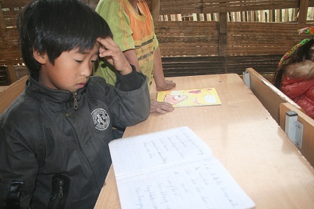 Khát vọng nhỏ bé nơi lớp học vùng cao - 3 Khát vọng nhỏ bé nơi lớp học vùng cao - 3