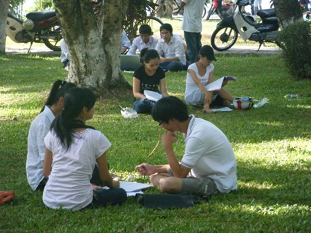 Viết cho em mùa ôn thi ĐH - 1 Viết cho em mùa ôn thi ĐH - 1