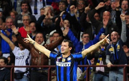 Nhìn lại hai trận tứ kết lượt đi Champions League đêm qua - 11