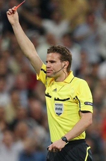 Nhìn lại hai trận tứ kết lượt đi Champions League đêm qua - 3