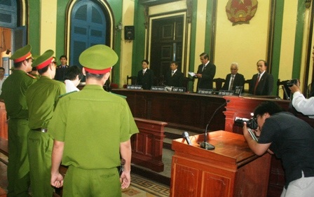 Tử hình hai hung thủ giết Phó Bí thư Quận ủy Phú Nhuận  - 2