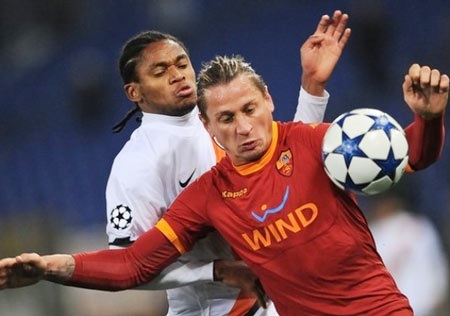 Mexes công khai “tỏ tình” với AC Milan - 1 Mexes công khai “tỏ tình” với AC Milan - 1