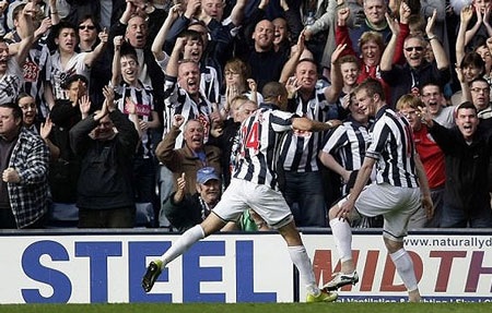 Những khoảnh khắc ấn tượng vòng 31 Premier League  - 10