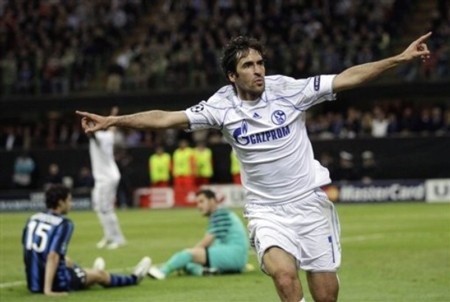 Schalke đánh gục Inter: Đây tinh thần Đức! - 4