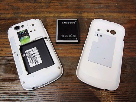 Đập hộp điện thoại Google Nexus S màu trắng  - 12