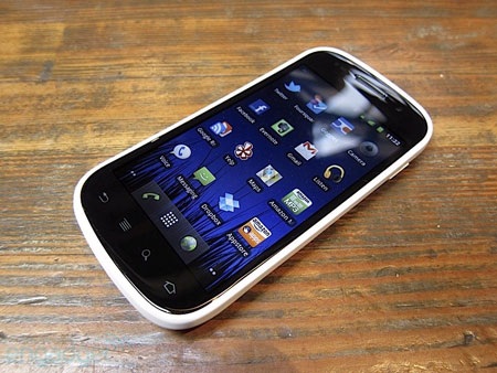 Đập hộp điện thoại Google Nexus S màu trắng  - 6