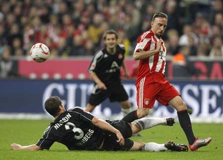 Derby đốt nóng xứ Bavaria, Schalke đụng thầy cũ - 3 Derby đốt nóng xứ Bavaria, Schalke đụng thầy cũ - 3