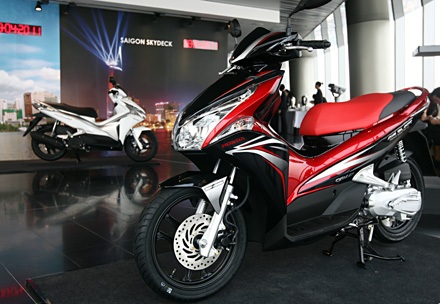 Honda Air Blade 2011 rao bán giá khủng 115 triệu