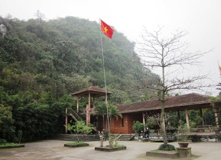 Ngắm cảnh đẹp như “chốn bồng lai tiên cảnh” - 2