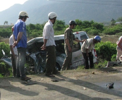 Tai nạn nghiêm trọng, 2 người chết, 11 người bị thương - 1 Tai nạn nghiêm trọng, 2 người chết, 11 người bị thương - 1