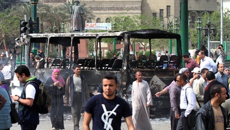 Quân đội Ai Cập "sẵn sàng dùng vũ lực" - 1 Quân đội Ai Cập "sẵn sàng dùng vũ lực" - 1