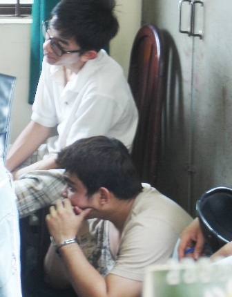 Hai cậu cháu phá trụ ATM trộm tiền - 1