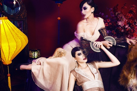 Dàn chân dài Việt ấn tượng với vẻ đẹp cổ điển - 3 Dàn chân dài Việt ấn tượng với vẻ đẹp cổ điển - 3