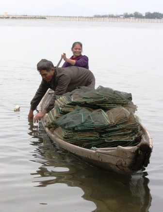 Gặp ông lão mù chuyên chở bộ đội qua sông thời chiến - 6