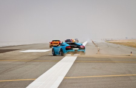 Ngày hội Lamborghini trên đường băng - 16 Ngày hội Lamborghini trên đường băng - 16