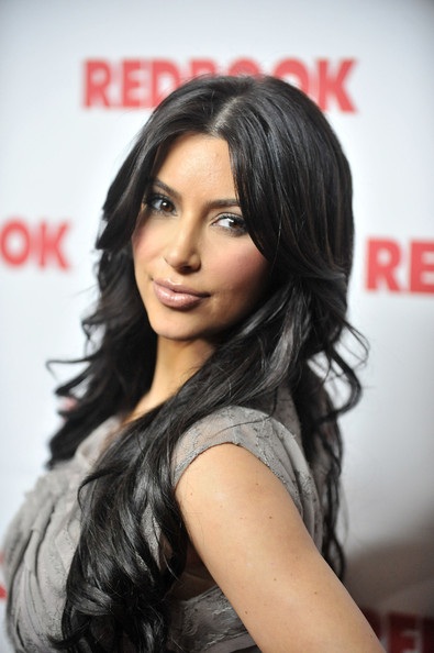 Mẹ con cô Kim “siêu vòng ba” tiệc tùng - 7