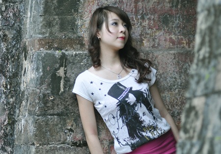 Phương Suri: "Thả mình trong điệu múa để hết mệt mỏi" - 11