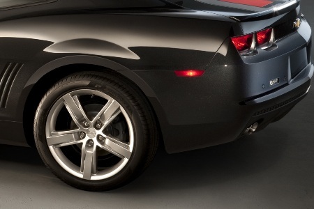 Camaro phiên bản 2012 mạnh mẽ hơn - 12