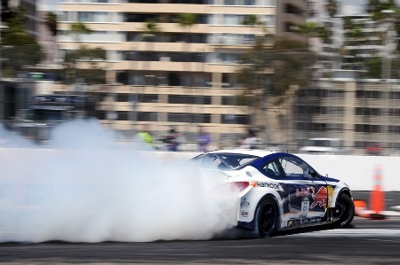 Những hình ảnh đẹp từ giải Formula Drift 2011 - 8