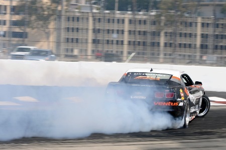 Những hình ảnh đẹp từ giải Formula Drift 2011 - 12