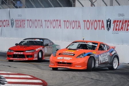 Những hình ảnh đẹp từ giải Formula Drift 2011 - 14