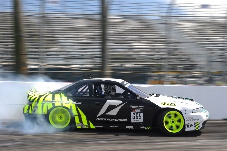 Những hình ảnh đẹp từ giải Formula Drift 2011 - 4