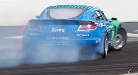 Những hình ảnh đẹp từ giải Formula Drift 2011 - 3