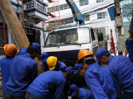 Chấp nhận nhà nghiêng, nhưng gia cố móng để không lún - 2