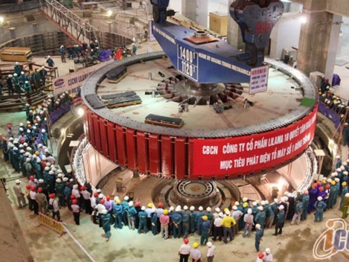 Tổ máy số 2 thủy điện Sơn La chạy không tải thành công - 1