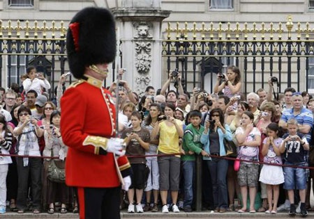 Bên trong Cung điện của Nữ hoàng Anh - 11