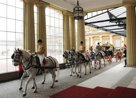 Bên trong Cung điện của Nữ hoàng Anh - 7