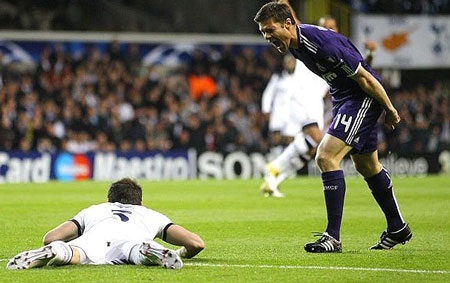 Nhìn lại hai trận tứ kết lượt về Champions League đêm qua - 2