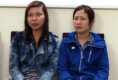 “Nữ sinh” trong clip đánh ghen, lột áo là... nhân viên massage - 1