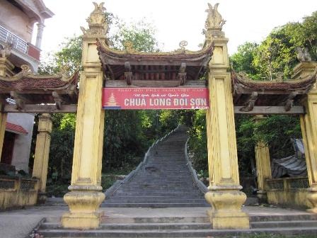Thăm ngôi chùa cổ hơn 900 năm tuổi - 1 Thăm ngôi chùa cổ hơn 900 năm tuổi - 1