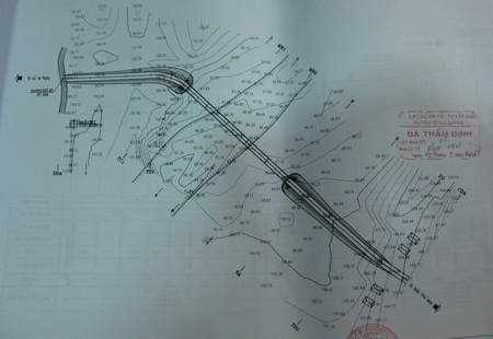 Trẻ em Phú Mưa sắp thoát cảnh lội sông tới trường - 4 Trẻ em Phú Mưa sắp thoát cảnh lội sông tới trường - 4