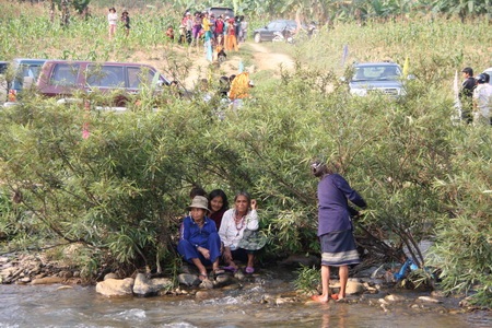 Ngập tràn niềm vui trong ngày khởi công cây cầu mơ ước - 8