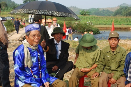 Ngập tràn niềm vui trong ngày khởi công cây cầu mơ ước - 11