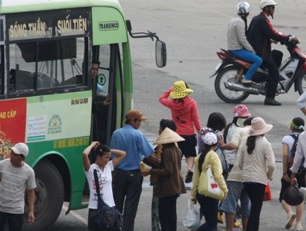 TPHCM sẽ lập các điểm giữ xe miễn phí - 1