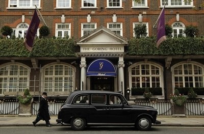 Kate Middleton tập dượt cho đám cưới hoàng gia - 2 Kate Middleton tập dượt cho đám cưới hoàng gia - 2