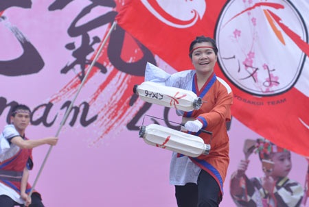 Háo hức chiêm ngưỡng hoa anh đào tại Hà Nội - 10 Háo hức chiêm ngưỡng hoa anh đào tại Hà Nội - 10