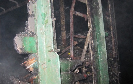 Kẻ điên phóng hỏa toa tàu - 2