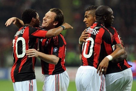 Thắng đậm Sampdoria, Milan “cắt đuôi” nhóm bám đuổi - 3 Thắng đậm Sampdoria, Milan “cắt đuôi” nhóm bám đuổi - 3