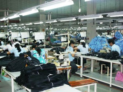 Khu công nghiệp: Động lực để nền kinh tế “cất cánh” - 1