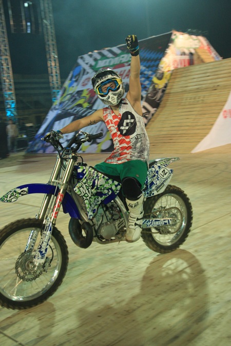 Giới trẻ đắm say cùng “Rock bay” - 14